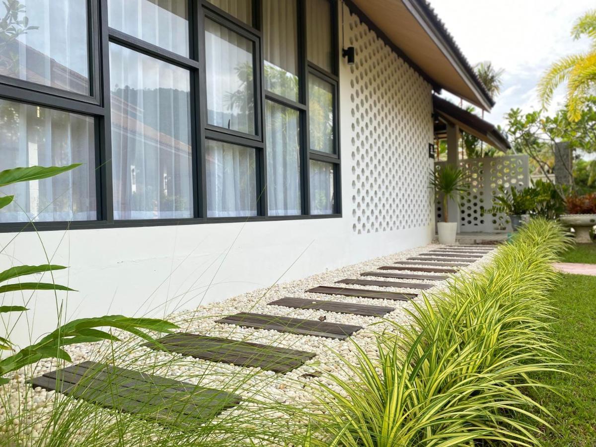 Phuket Blu Pine Villa & Pool Access - Sha Plus מראה חיצוני תמונה