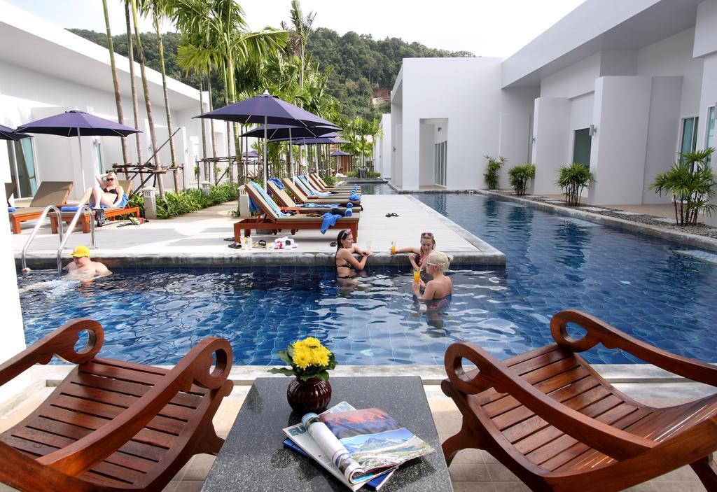 Phuket Blu Pine Villa & Pool Access - Sha Plus מראה חיצוני תמונה